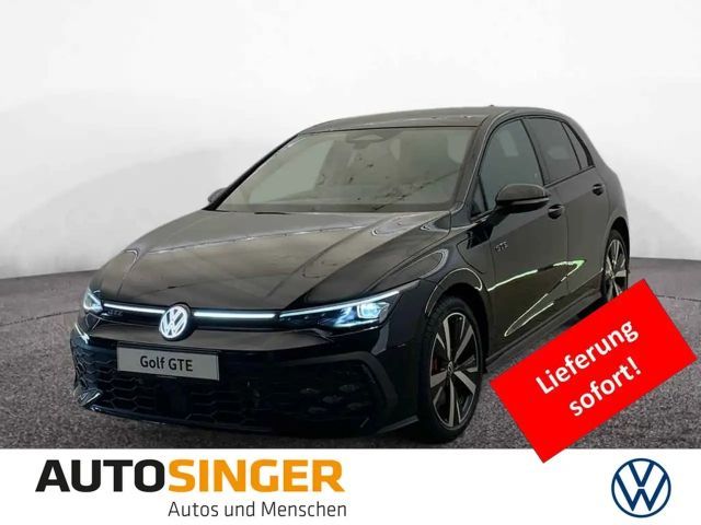 Volkswagen Golf GTE PANO*DCC*HUD*360*AHK*NAV 2026 Hybride / Benzine