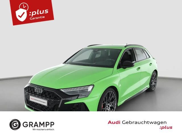 Audi RS3 +V-MAX+SPORTABGAS+MATRIX+DESIGN+ 2025 Benzine