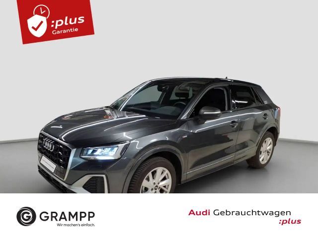 Audi Q2 S line 35 TFSI S-tronic +AHK+KAMERA+ASSISTS+ 2025 Benzine