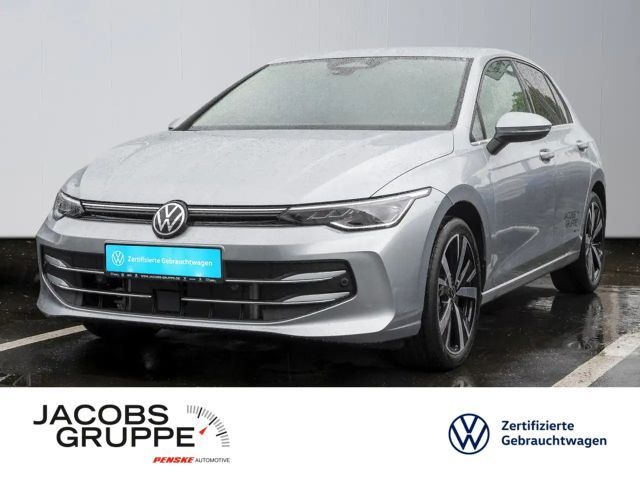 Volkswagen Golf VIII 1.5 eTSI DSG Style Matrix IQ.Light/Assistenzpaket/Businesspa 2026 Benzine