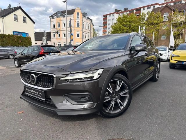Volvo V60 CC B4 Ultimate,Pano,360°HUD,Leder,BLIS,STH 2024 Diesel