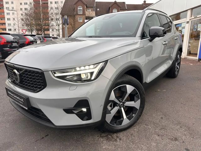 Volvo XC40 B4 Plus Dark, 360°,BLIS,ACC,Pixel LED 2025 Benzine