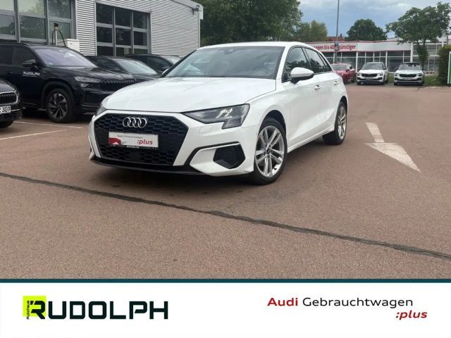 Audi A3 Sportback 2.0 TDI advanced ACC LED Navi PDCv+h 2023 Diesel