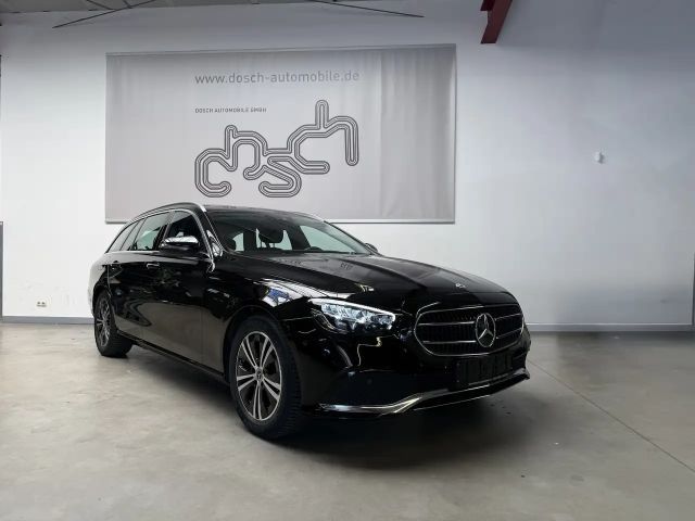 Mercedes-Benz E 220 d 9G-Tr./AHK/KAMERA/PDC/Widescreen 2023 Diesel