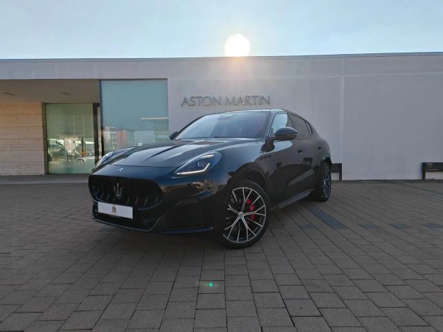 Maserati Grecale 3.0 V6 Trofeo/ TOP-Ausstattung 2026 Benzine