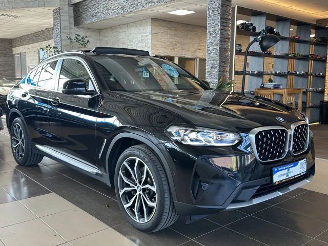 BMW X4 xDrive Sport Leder Pano Memory 360Cam Laser 2022 Benzine