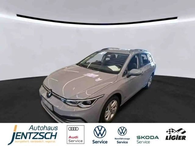 Volkswagen Golf Variant Life LED/AHK/RFK/Navi 2023 Benzine