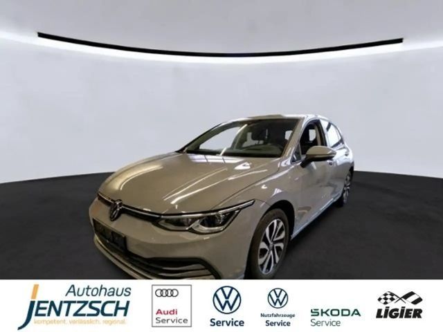 Volkswagen Golf Life  LED/Navi/StHz./RFK 2023 Benzine