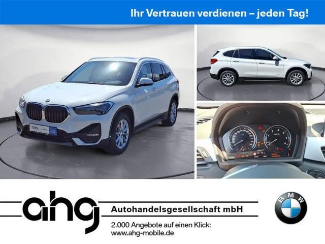BMW X1 xDrive18d Advantage Panoramaglasdach, Klimaau 2022 Diesel