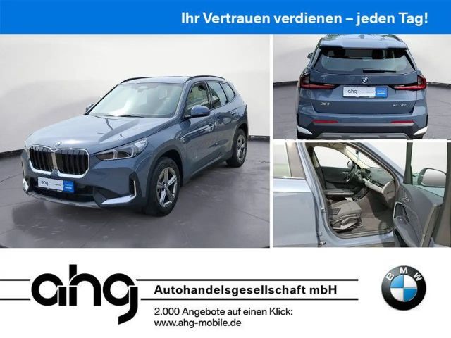 BMW X1 sDrive20i Steptronic Premium Paket AHK 2025 Benzine