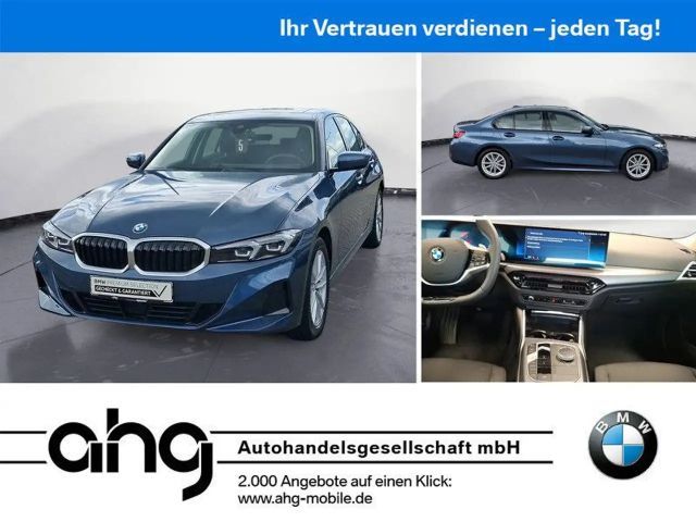 BMW 318 i Automatik Navi Tempom.aktiv Glasdach AHK 2025 Benzine