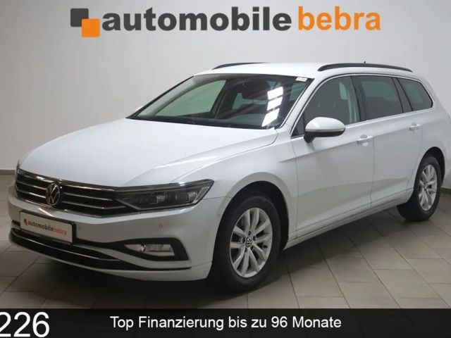 Volkswagen Passat 2.0TDI DSG Business Virtual AHK Sthz 2023 Diesel