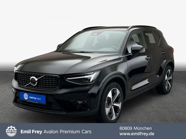 Volvo XC40 XC40 B3 B DKG Plus Dark 2025 Benzine