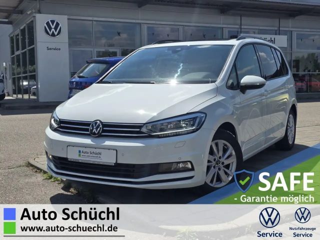 Volkswagen Touran 1.5 TSI DSG COMFORTLINE PANORAMA+AHK+DYNA 2023 Benzine