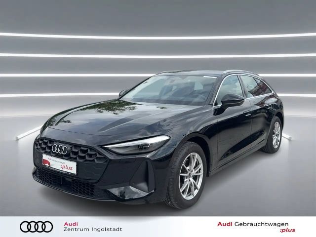 Audi A5 TFSI KAMERA ACC PDC+ SHZ NAVI Virtual+ 17" 2025 Benzine