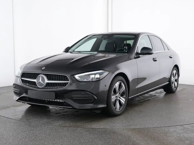 Mercedes-Benz C 180 Avantgarde LED Kamera Ambiente 2025 Benzine