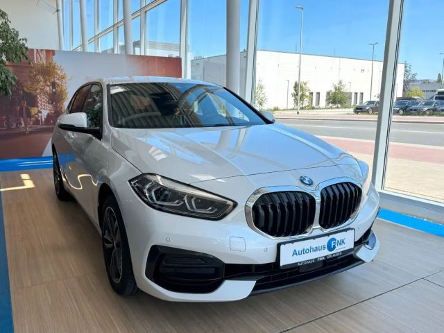 BMW 118 d Sport Line LC.Prof. Kamera H&K ACC LED 2023 Diesel