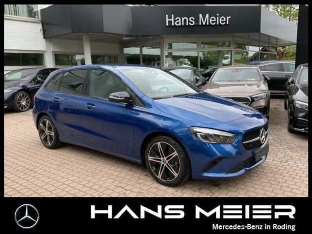 Mercedes-Benz B 200 B 200 Progressive Night MBUX Advanced LED Kamera 2024 Benzine