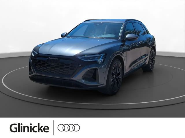 Audi Q8 e-tron 55 quattro S line *Luftfahrwerk Pano M 2024 Elektrisch