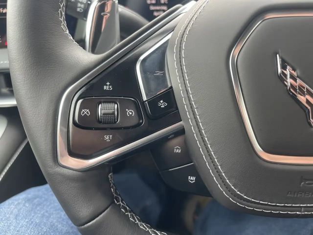 Corvette C8