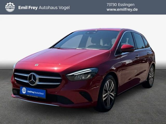 Mercedes-Benz B 200 B-Klasse 2022 Benzine
