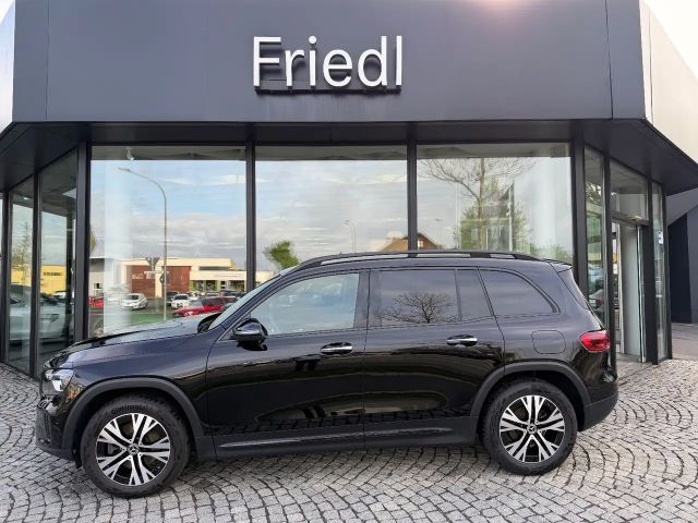 Mercedes-Benz GLB 200 d Progr. Distro., Multibeam, AHK, Night 2025 Diesel