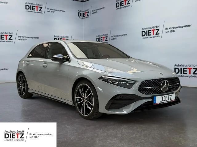 Mercedes-Benz A 200 d AMG*8G*MBEAM*WIDE*DISTR*KAM*NAVI*MBUX 2025 Diesel