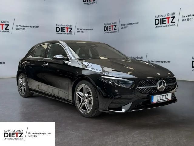 Mercedes-Benz A 200 AMG*LED*WIDE*KAM*NAVI*DISTR*MBUX*SHZ 2025 Benzine
