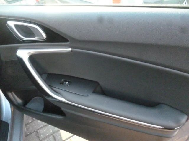 Kia Ceed / cee'd