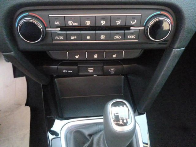 Kia Ceed / cee'd