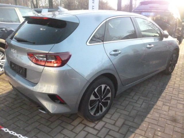 Kia Ceed / cee'd