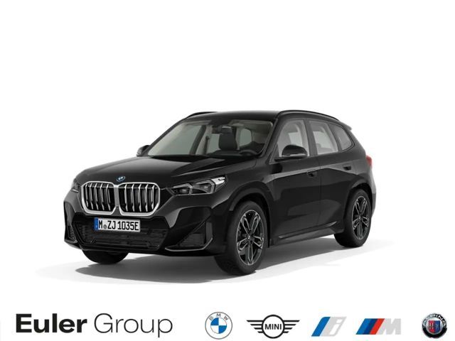 BMW X1 xDrive 30e Sportpaket HUD AD Navi Digitales Cockpi 2025 Hybride / Benzine