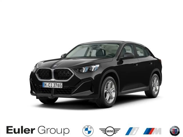 BMW X2 sDrive20i HUD Navi Digitales Cockpit 360 Kamera LE 2025 Benzine