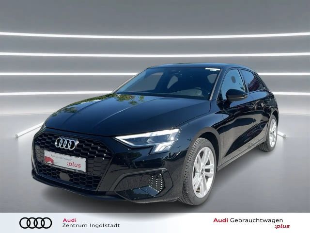 Audi A3 Sportback 35 TFSI S line LED B&O STHZG Navi+ 2023 Benzine
