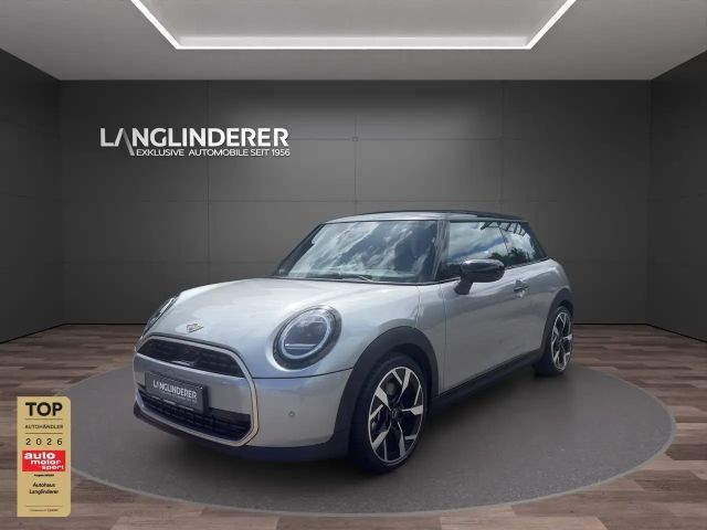 MINI Cooper C 1.5 3T Favoured Trim HUD Parkassistenz 2025 Benzine