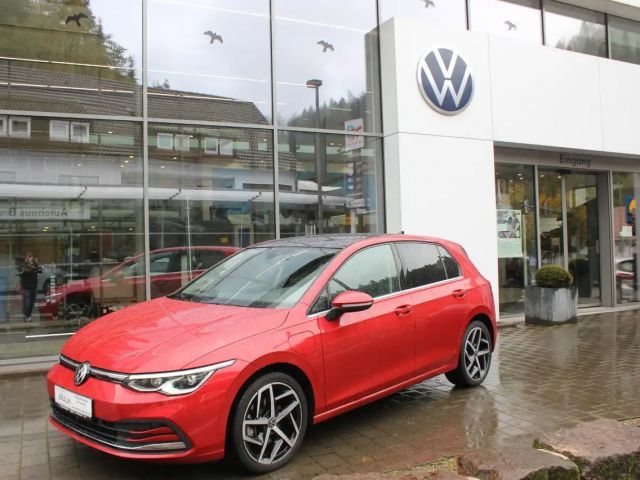 Volkswagen Golf VIII Lim. Style 1.4 eHybrid TSI DSG 2022 Hybride / Benzine