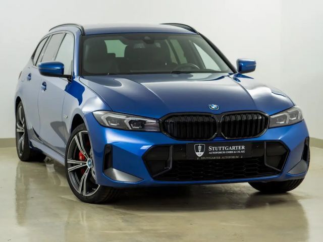 BMW 330 e xDrive M Sport Pro Head-up Kamera LED 2022 Hybride / Benzine