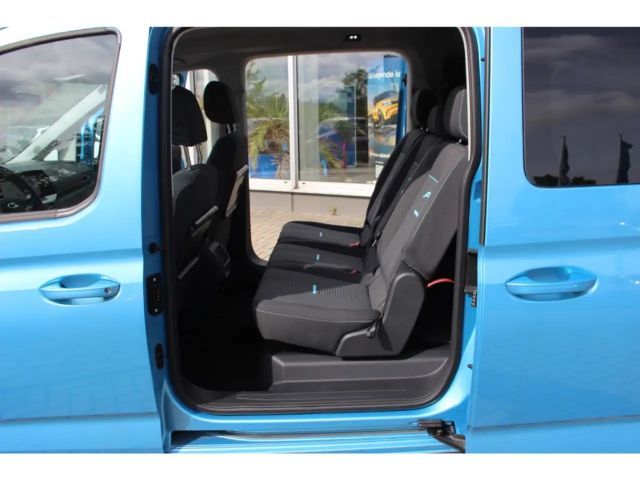 Ford Grand Tourneo
