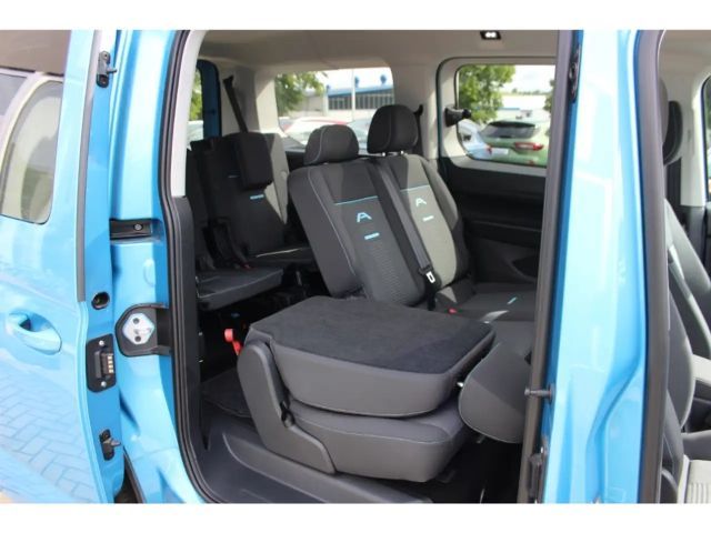 Ford Grand Tourneo