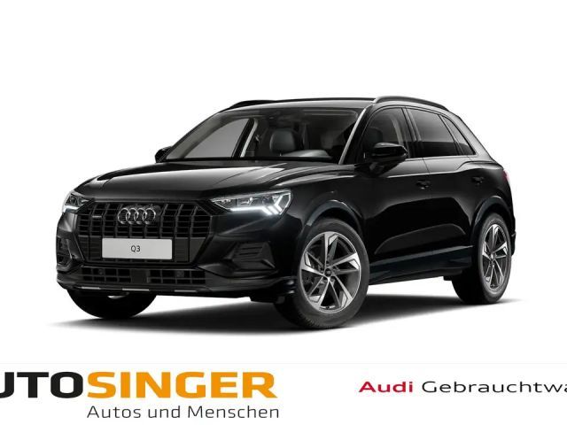 Audi Q3 advanced 40 TFSI qua S tronic *AHK*LED*NAVI* 2025 Benzine