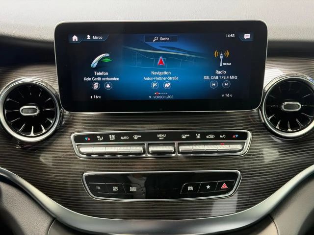 Mercedes-Benz V 250