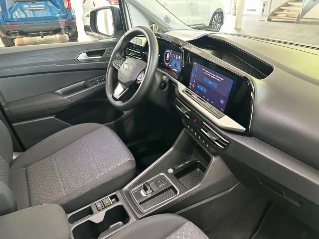 Ford Grand Tourneo