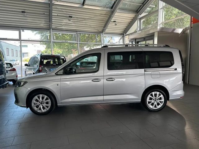 Ford Grand Tourneo