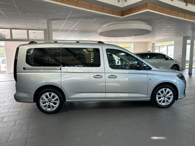 Ford Grand Tourneo