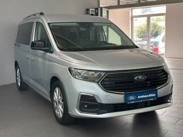 Ford Grand Tourneo