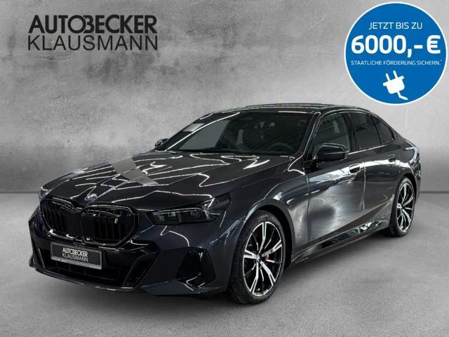 BMW i5 eDrive40 M Sport Pro LMR 20'' Park-Assistent HUD N 2026 Elektrisch