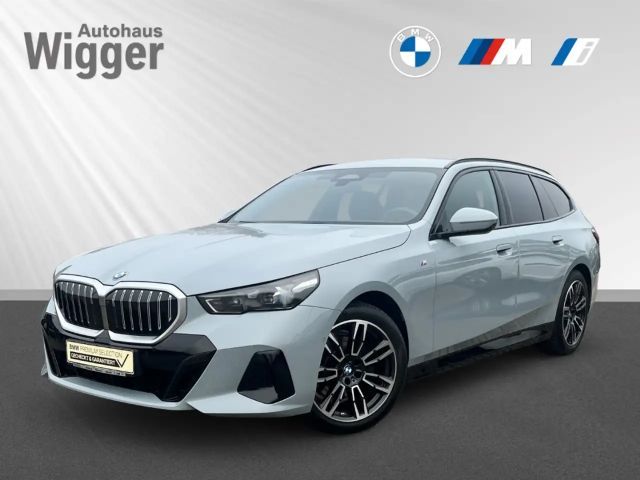 BMW 520 d M Sport touring/Navi/HUD/StandHZG/AHK/ACC 2025 Diesel