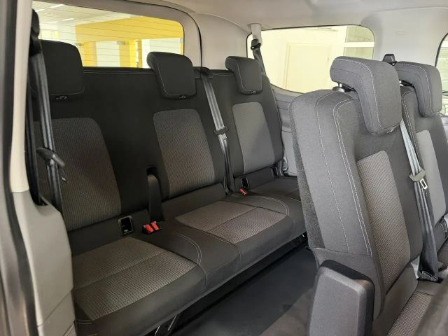 Volkswagen T7 Caravelle