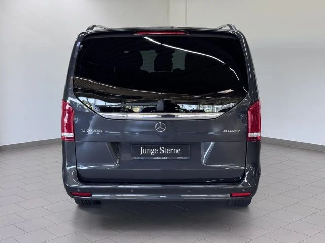 Mercedes-Benz V 250