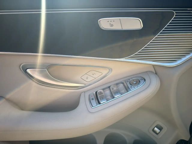 Mercedes-Benz EQC 400